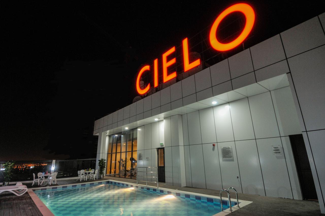 Cielo Tower Aparthotel Manama Exterior photo