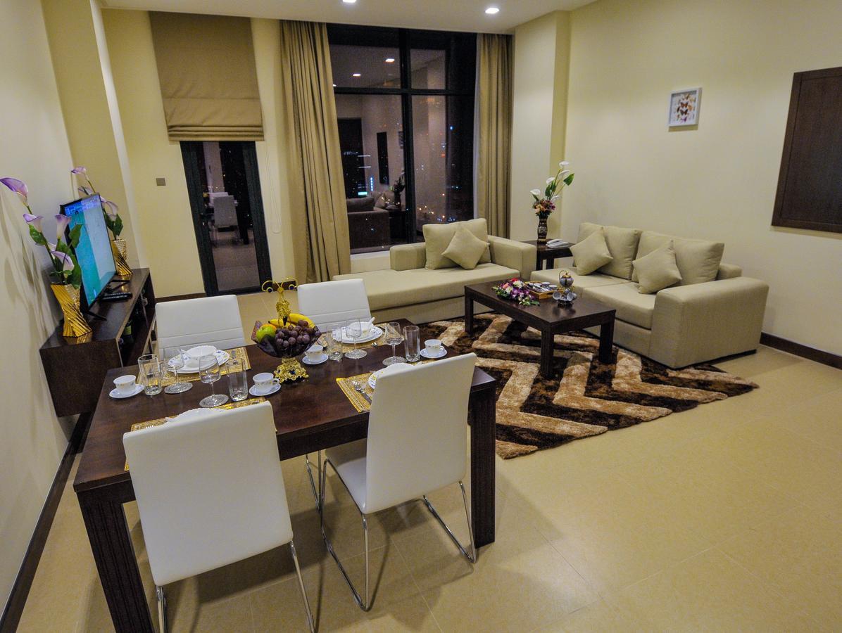 Cielo Tower Aparthotel Manama Room photo